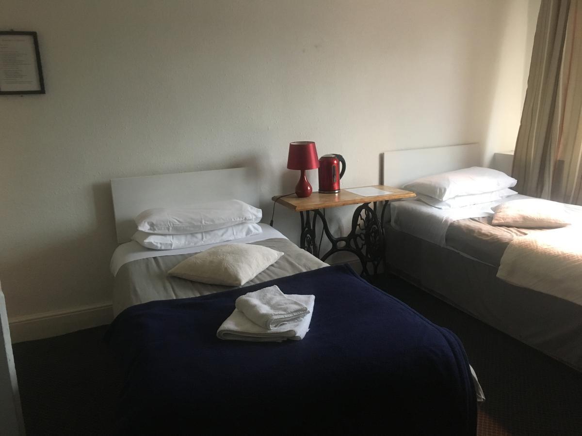 The George Hotel Kilsby 外观 照片